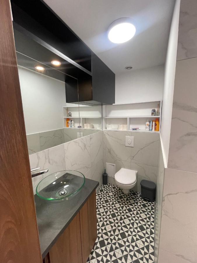 Elegant Two Bedrooms Apartment Bucureşti Eksteriør bilde
